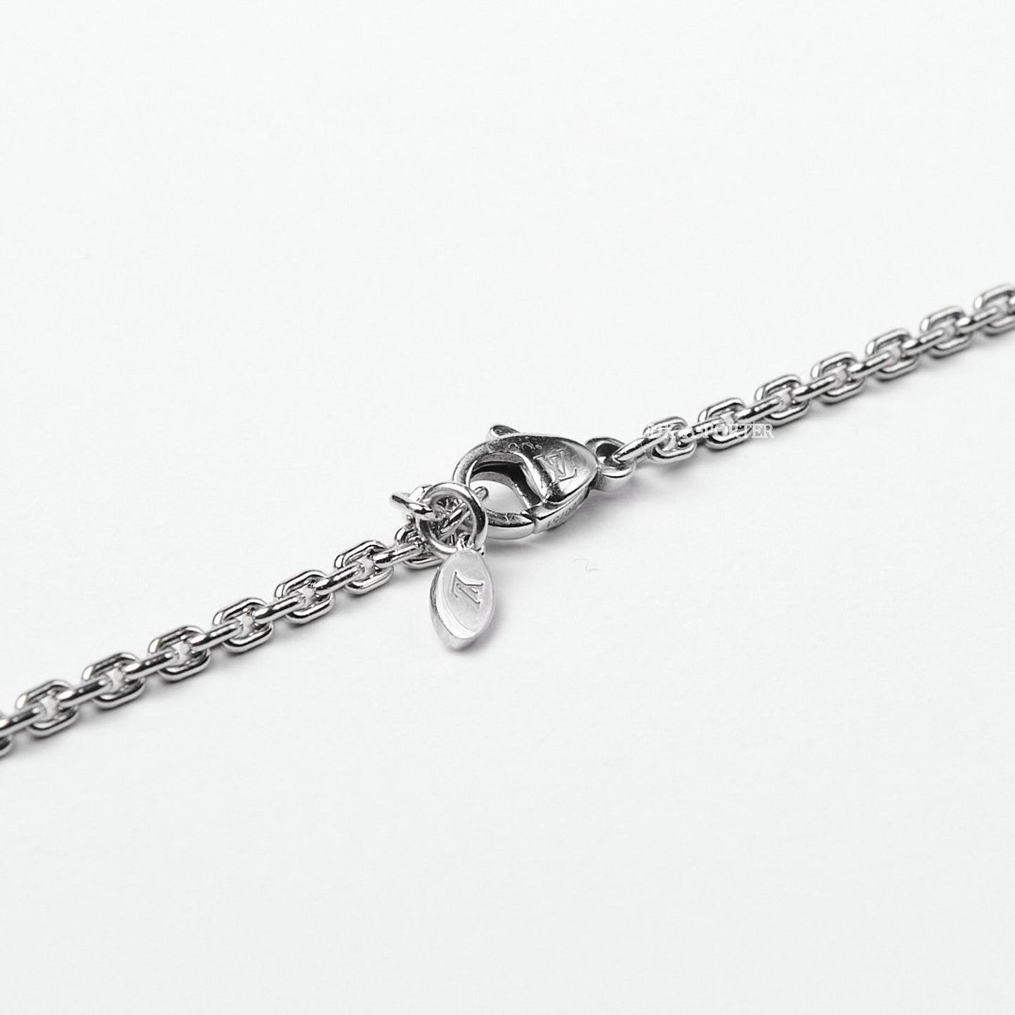 Louis Vuitton Large Pendant Q93821 Pre-Owned