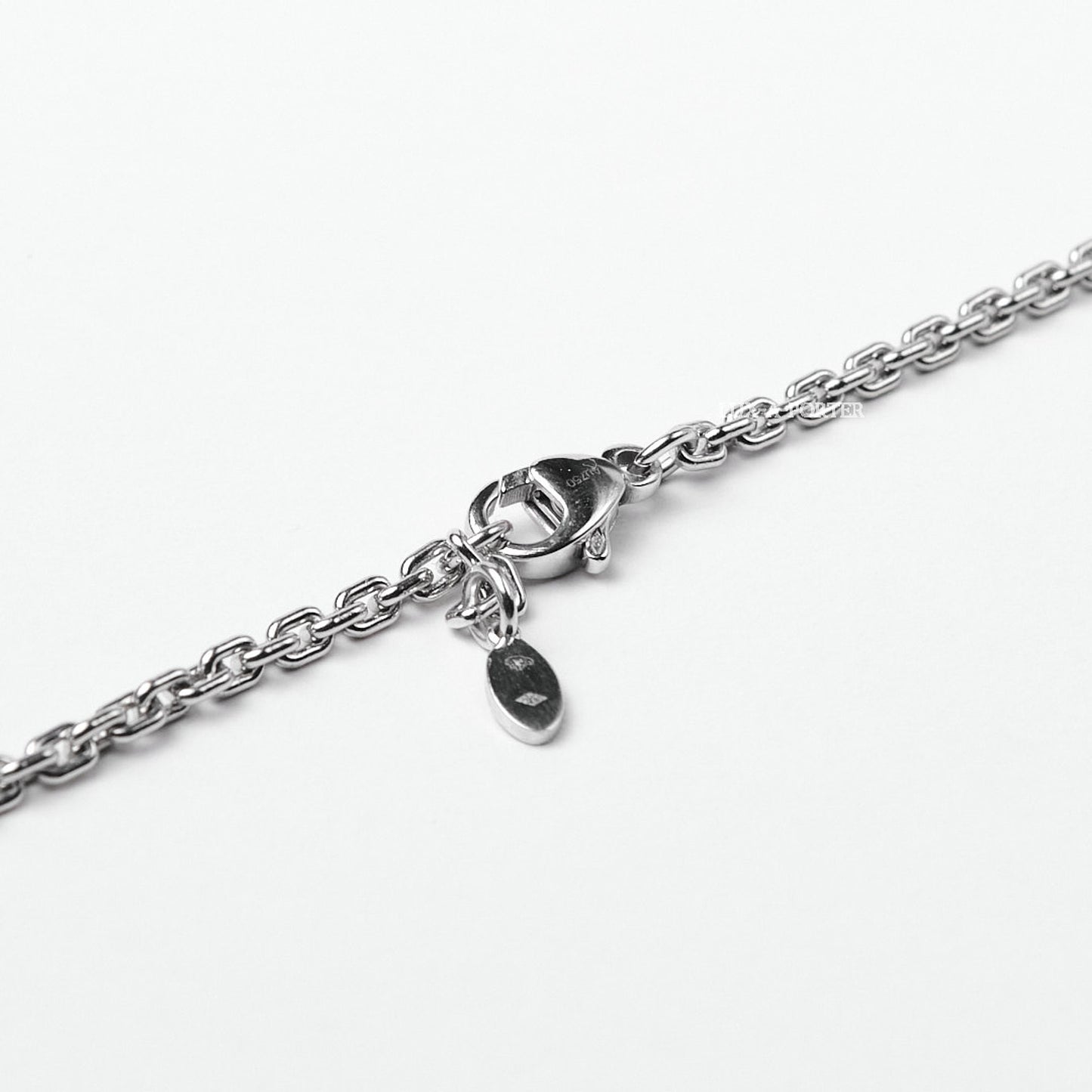 Louis Vuitton Large Pendant Q93821 Pre-Owned